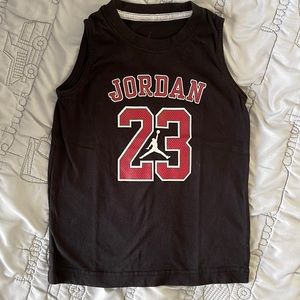 Gender neutral Jordan Jersey size 4T